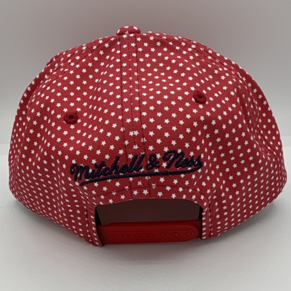 Mitchell & Ness Cleveland Cavaliers NBA Snapback Cap Red White Navy Basketball - Picture 2 of 8